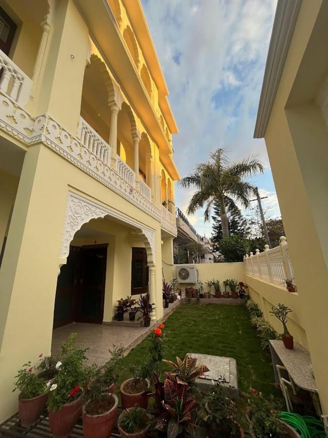 Chitawa Haveli Jaipur Hotel Exterior photo